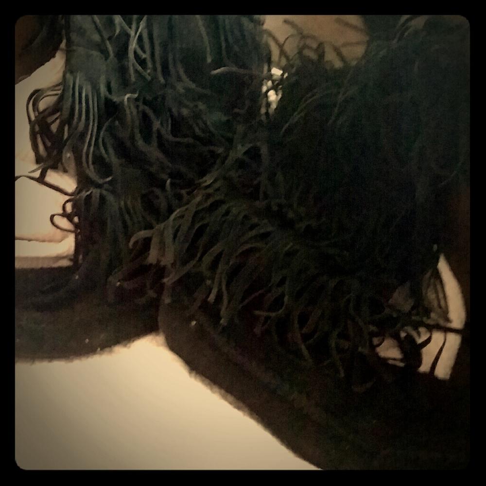 Fringe mosaicon style boots